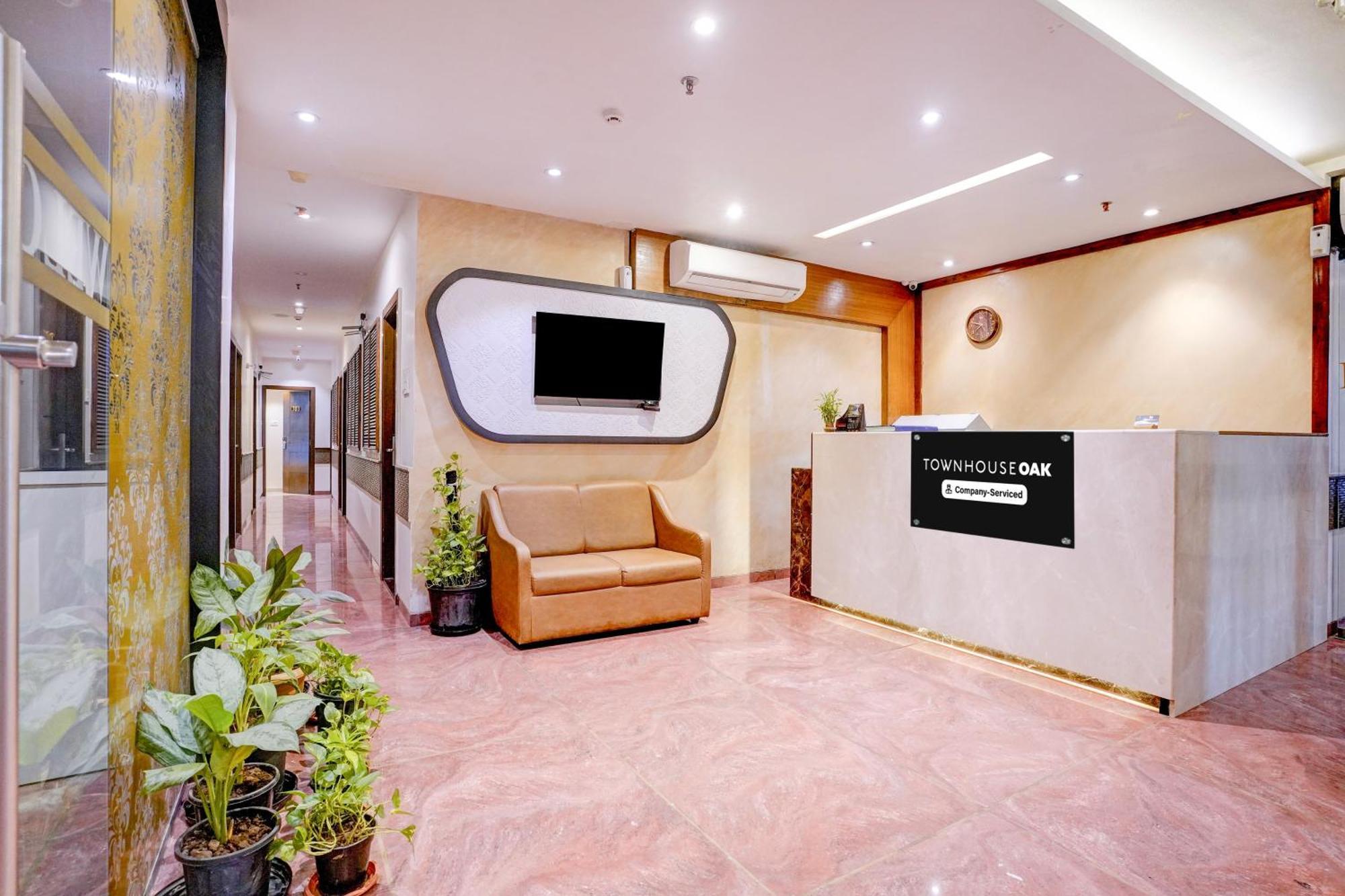 Super Townhouse Oak Times Square Le Western Mumbai Exterior foto