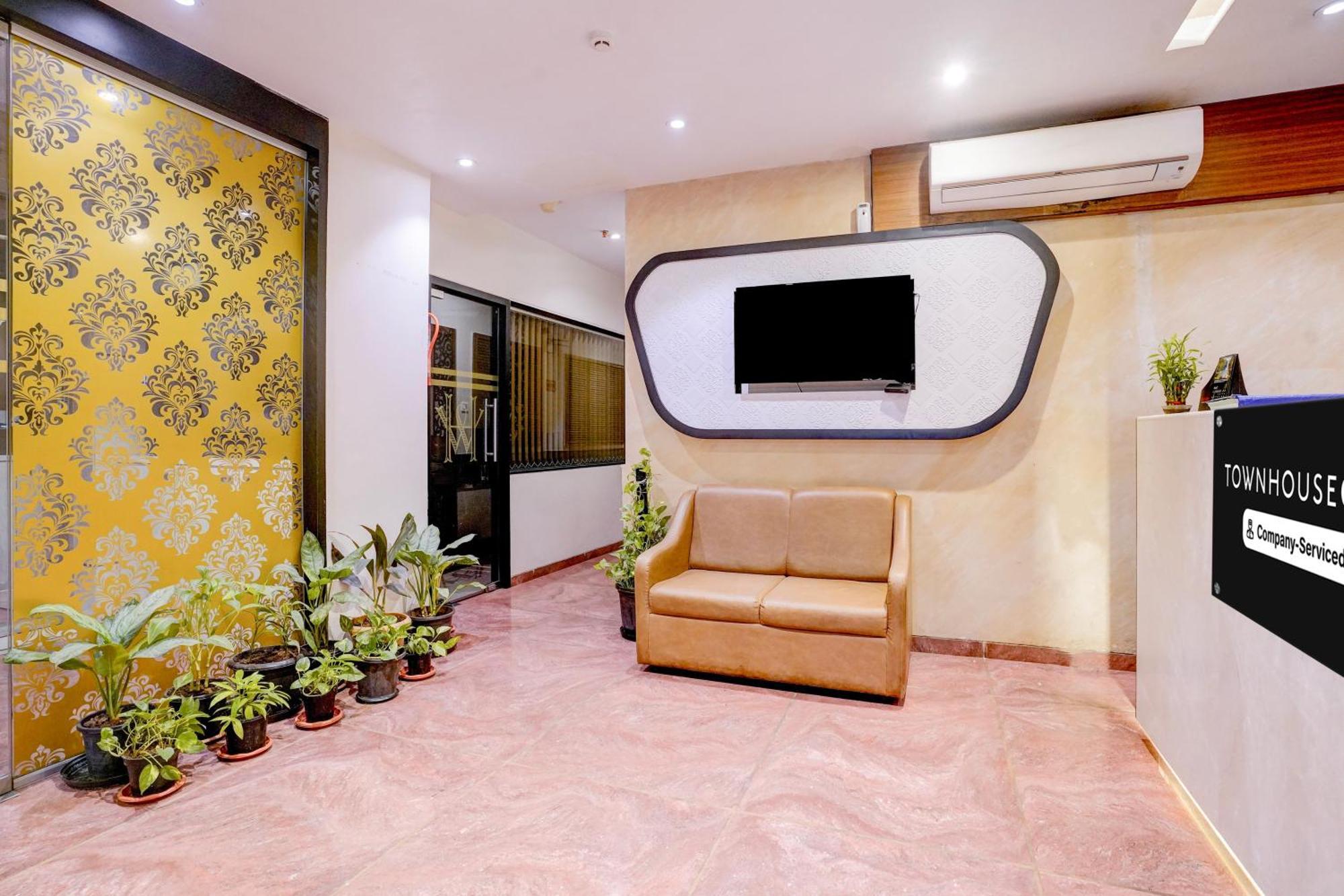 Super Townhouse Oak Times Square Le Western Mumbai Exterior foto