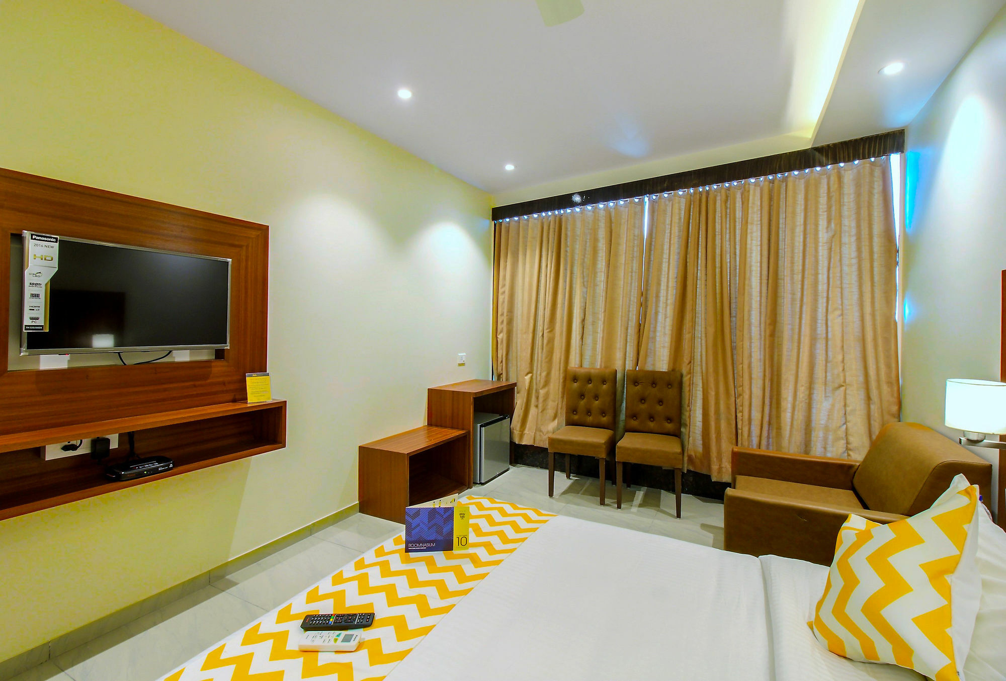Super Townhouse Oak Times Square Le Western Mumbai Exterior foto